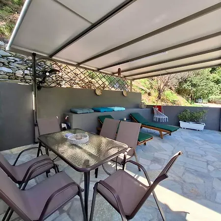 Apartament Chorefto
